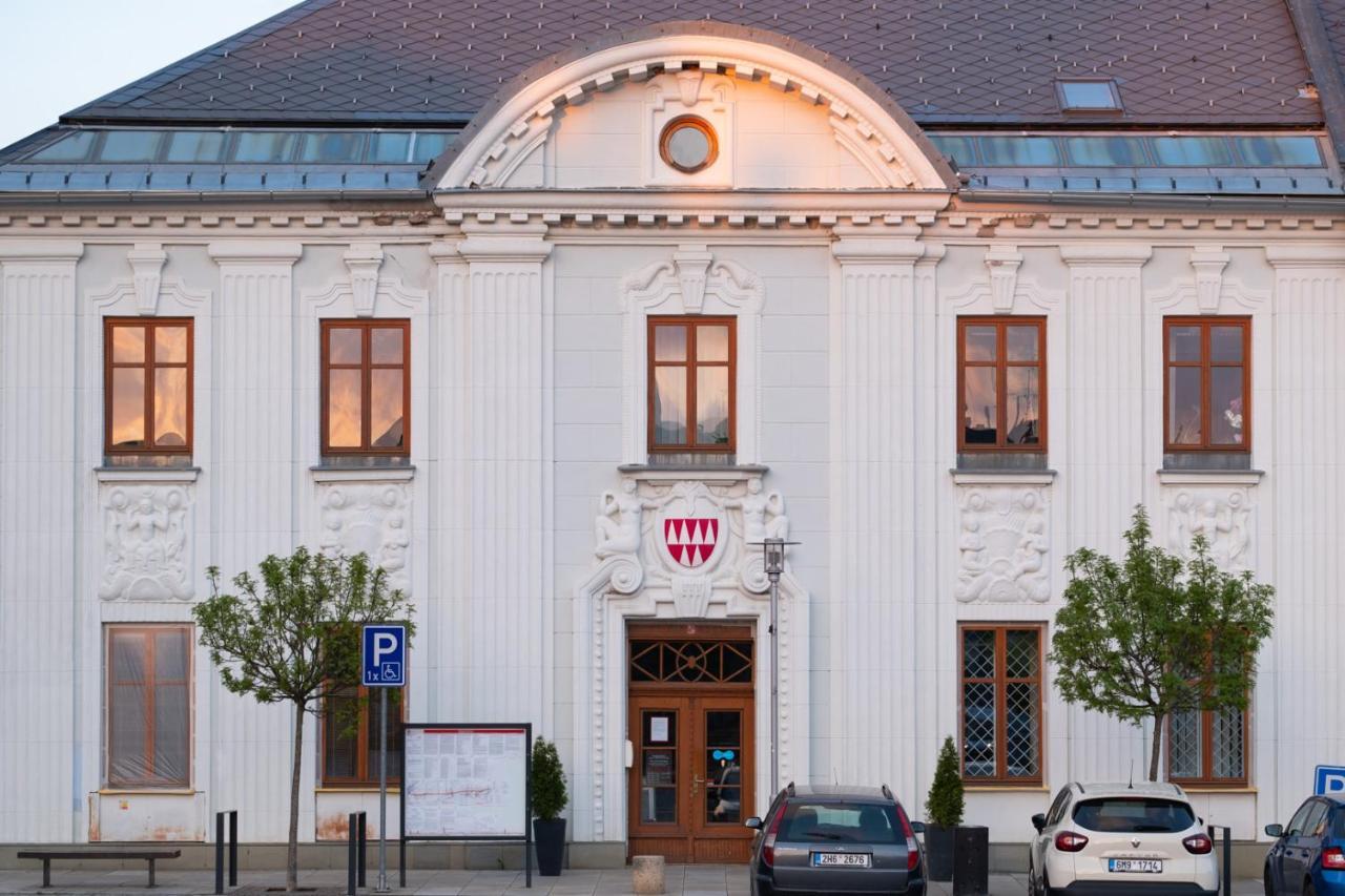 Hotel Mohelnice Buitenkant foto